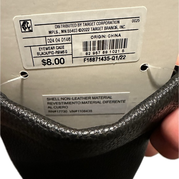 NWT Eyewear Case in Black & Gold - Picture 6 of 6